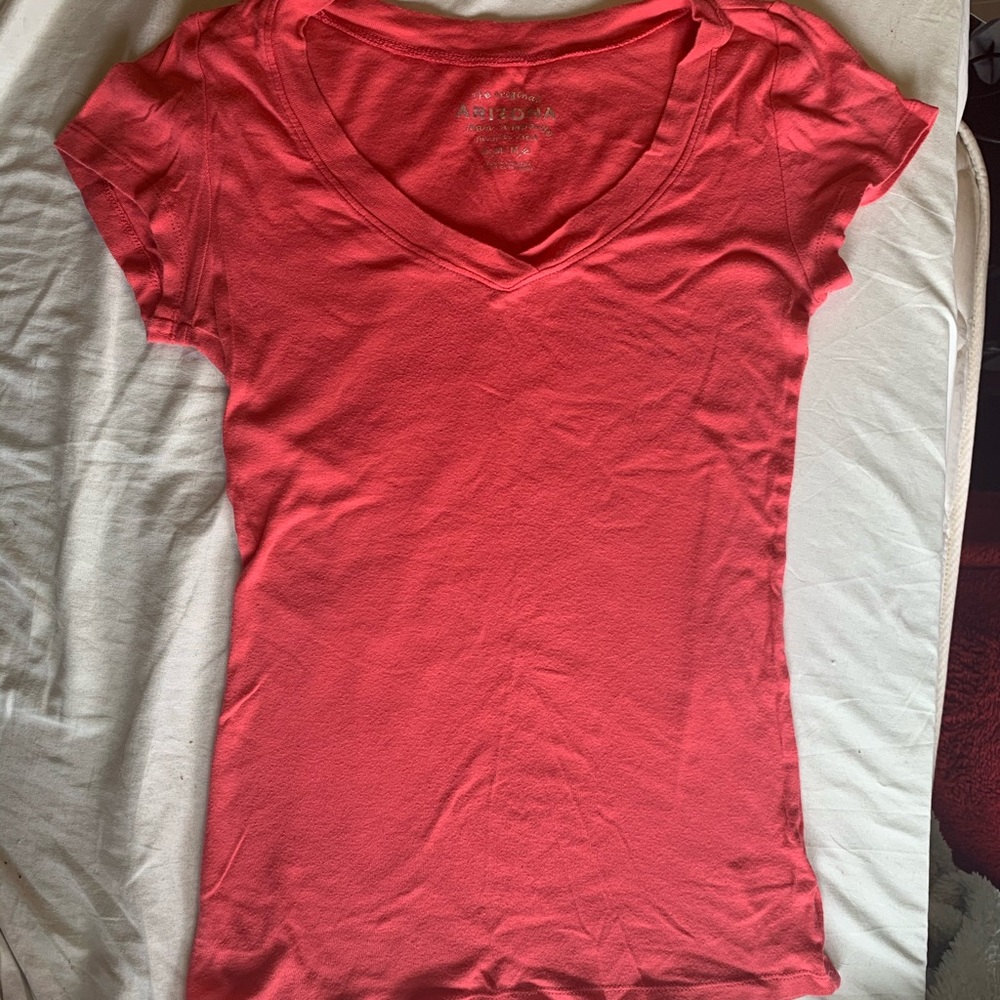 Cute basic coral V-neck shirt